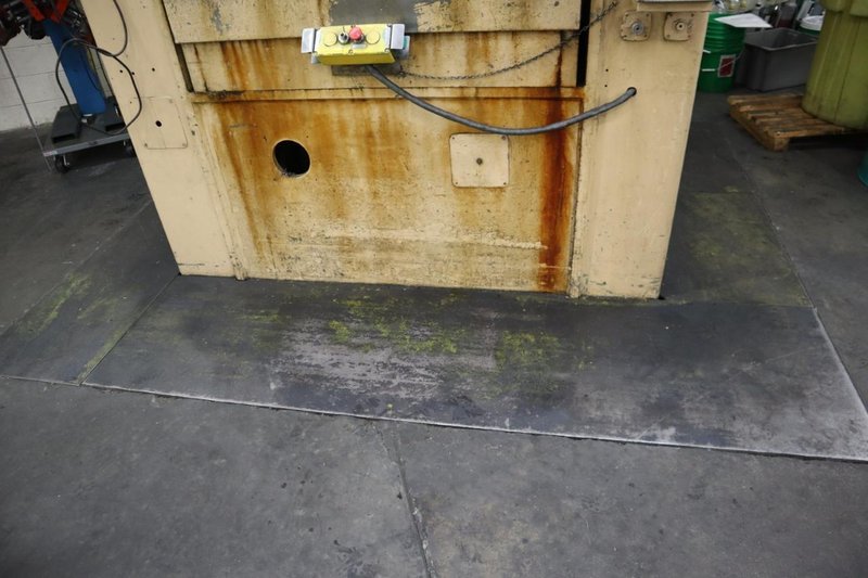 Hydraulico G.T.B.120.100 Hydraulic Press, 2450 kN (275 Tons), 900mm Stroke (35.4&quot;), Air Cushion