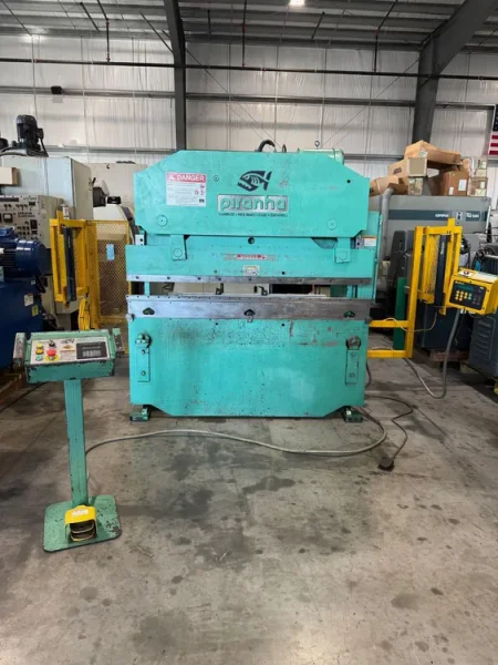 PIRANHA #3506  6’ x 35 Ton Hydraulic Press Brake &amp; CNC Back Gauge USA #7982