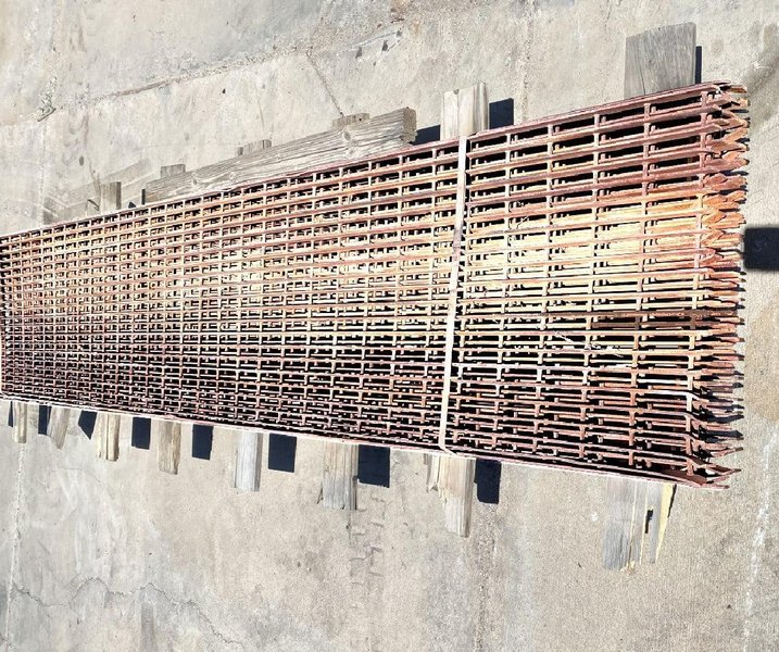 5′ x 10′ Calypso Hammerhead III Waterjet, 2005