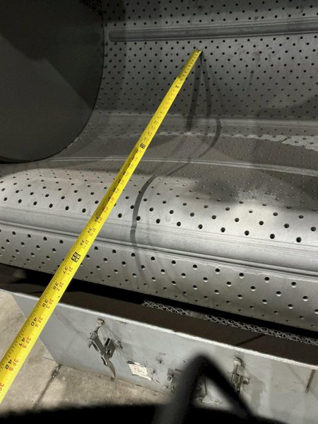 5 CU FT X 15 HP WHEELABRATOR TUMBLAST RUBBER BELT SHOT BLAST CABINET: YOBRO #25013