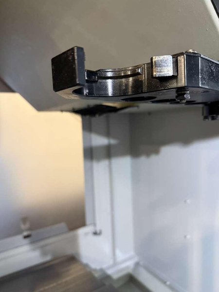 Haas VF-2SSYT CNC Vertical Machining Center – 2018 4th Axis Mill