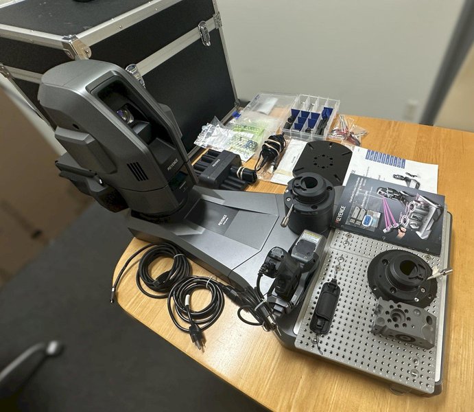 KEYENCE XM-5000 Coordinate Measuring System