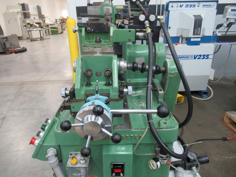 Royal Master Model TG-12X3 Centerless Grinder, .004-1.5" Capacity, Vbl Speed, Hydraulic Dressers