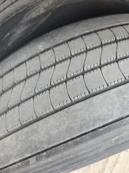 2022 Utility 53 x 102 1UYVS2534N2632821