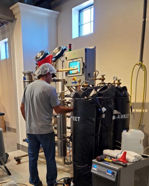 (x2) Apeks 1500 Double 20 CO₂ Extractors with Supporting Equipment – 2018 Systems