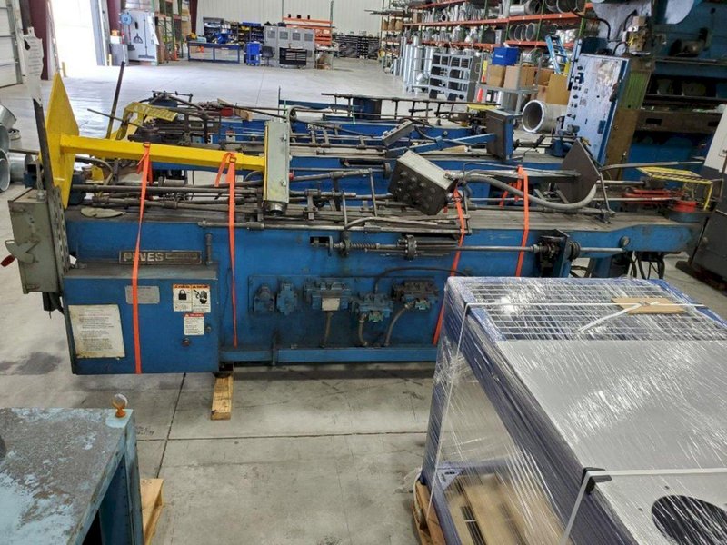 2.5" TELEDYNE PINES HORIZONTAL HYDRAULIC TUBE BENDER. STOCK # 0641723