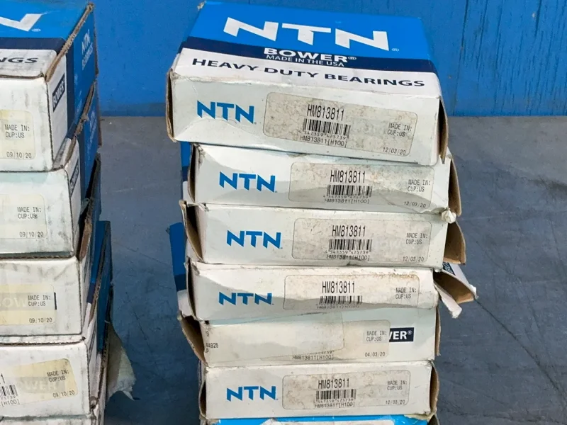 NTN ROLLER BEARING CUPS  -  HM813811