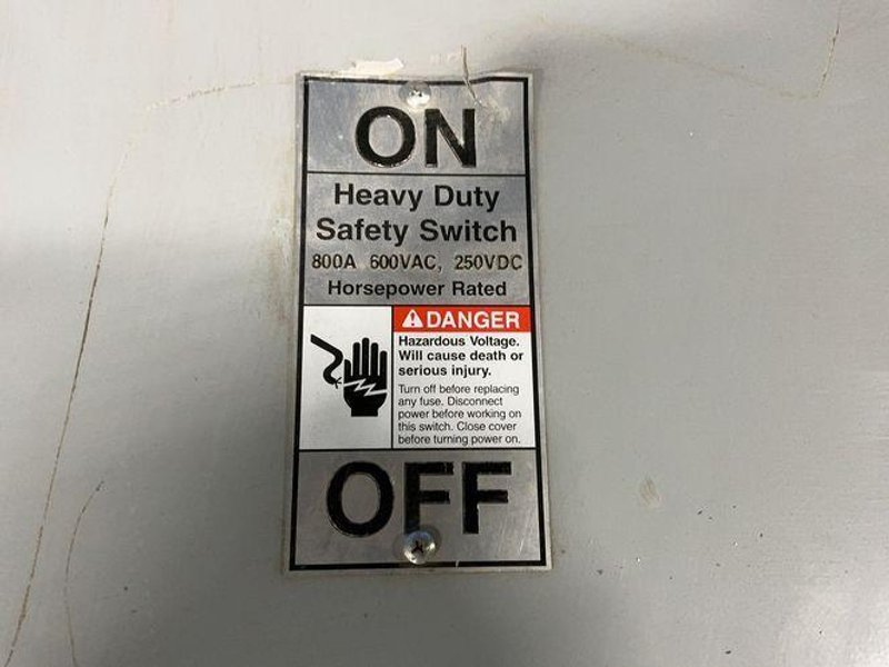 Siemens  800 Amps, 600 Volts  Non Fusible Disconnect  - 012318p