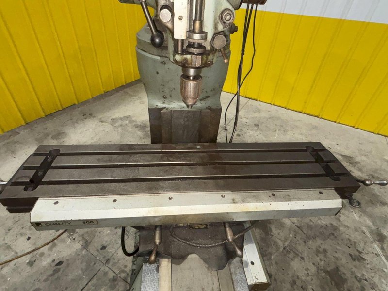 2 HP BRIDGEPORT SERIES I VERTICAL RAM TYPE MILL: STOCK #20997