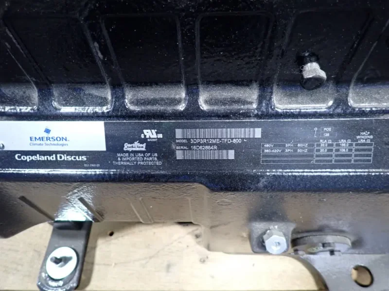 EMERSON REFRIGERATING COMPRESSOR  -  3DP3R12ME-TFD-800