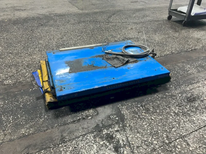 BISHAMON 36” X 47”/6500 LBS LIFT TABLE  -  VISION