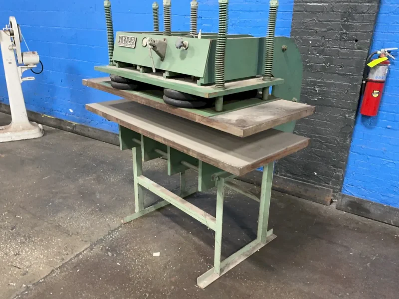 TYLER MACHINERY COMPANY 64 X 20 X 6 PANCAKE PRESS