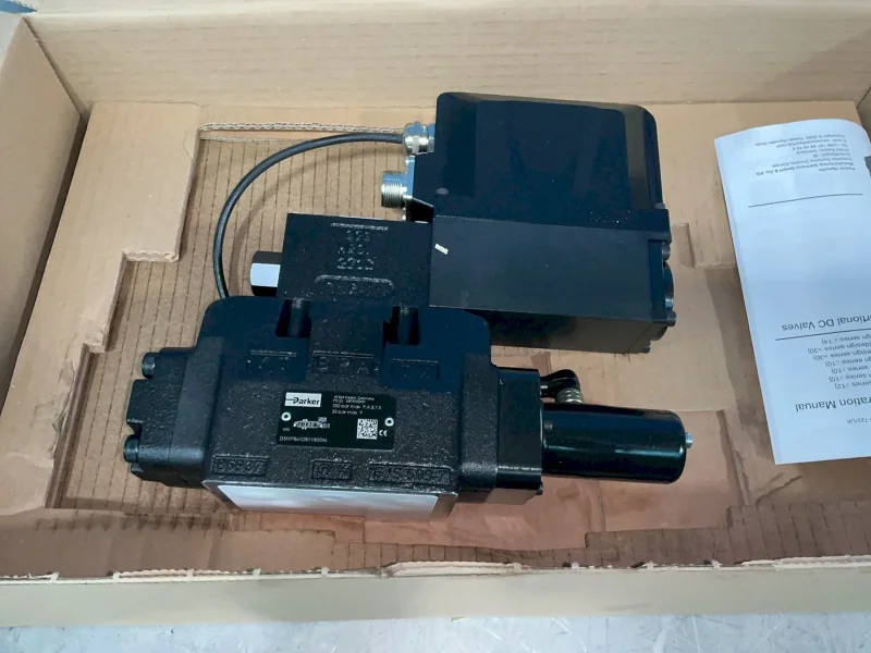 PARKER HYDRAULIC SERVO VALVE  -  D31FPB61DB1VB00