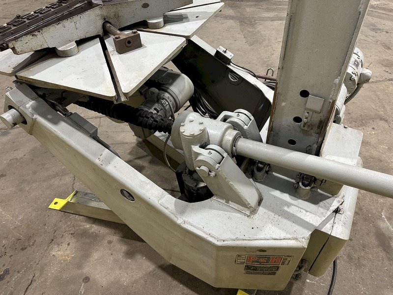 3,000 LB P&amp;H MODEL #WP3A POWER ELEVATING WELDING POSITIONER WITH PANDJIRIS GRIPPER: STOCK #19502