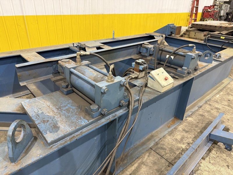 250 TON X 21' CAMBCO HYDRAULIC BEAM CAMBERING / BENDING MACHINE: YOBRO #24412