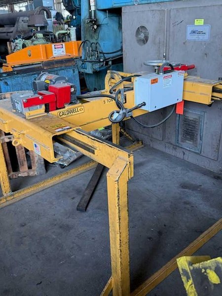 10,000# x 72" Caldwell Sheet Lifters