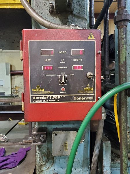 300 TON HEIM STRAIGHT SIDE DOUBLE CRANK PRESS: STOCK # 72840