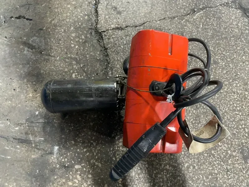 CM 1/2 TON ELECTRIC CHAIN HOIST   -  WF