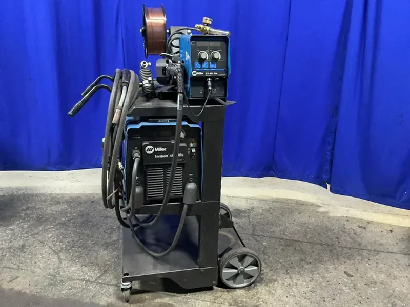 Miller 450 Amp Welder   -  Invision 450 Mpa