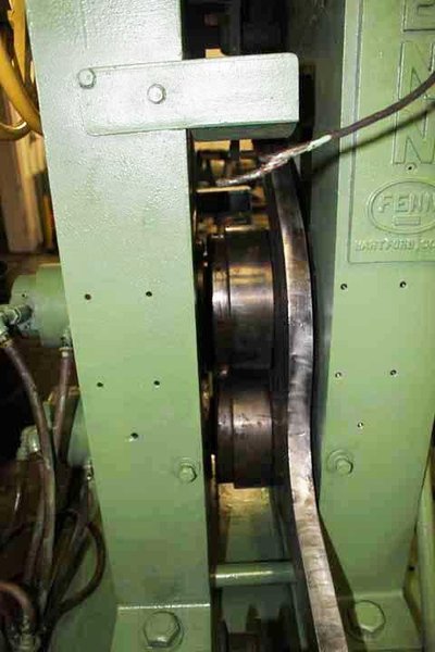 10&quot; (204mm) x 2 1/2&quot; (63mm) FENN 2-HI WIRE FLATTENING MILL