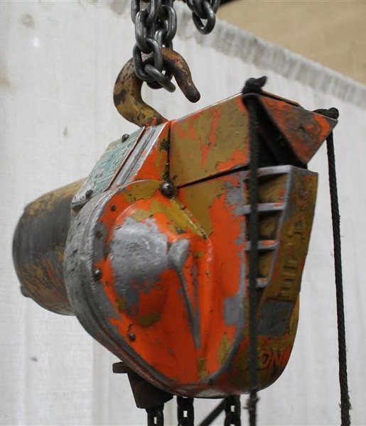1000 LBS YALE MIDGET KING ELECTRIC CHAIN HOIST:  STOCK #57860