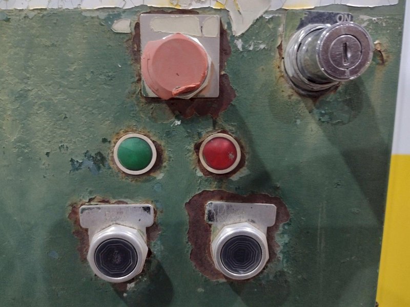 60&quot; X 30&quot; X 48&quot; SELCO MODEL #V5-HD HYDRAULIC VERTICAL BALER: STOCK 17517