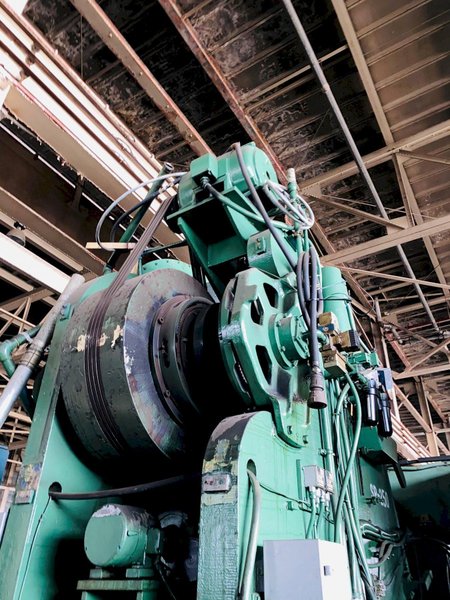 250 TON VERSON 12 F OBG INCLINED GAP FRAME PRESS. STOCK # 0507719