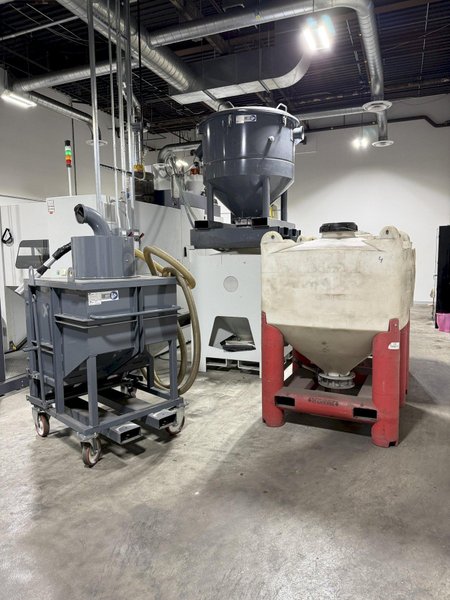 2021 ExOne type S-MaX 2.0 furan sand printer s/n 020.0227, rated at 400 volt, with traveling table type JB s/n 401.0342, sand transporter typeSC s/n 408.0687, 1800 x 1000 x 700 mm build box, up to 125/l/h per hour, S-Max pro software and controls