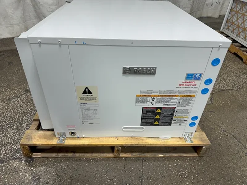 BOSCH WATER SOURCE HEAT PUMP   -  SM060-1AHX-XLSATA-CHTX