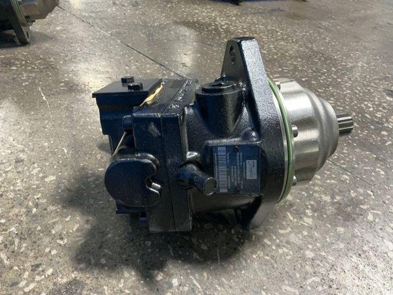 DANFOSS MOTOR TRACK DRIVE  -  51C060-1-RD1B