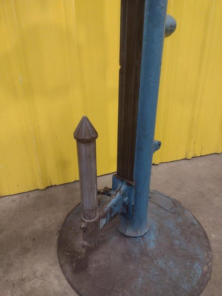10&quot; X 17&quot;  CENTER LAPPING MACHINE W/8&quot; (6) JAW CHUCK: STOCK 15672