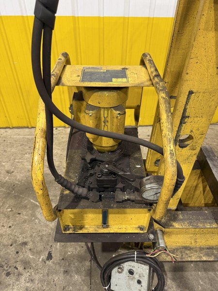 100 TON ENERPAC MODEL #GPEM3420Y H-FRAME HYDRAULIC PRESS: YOBRO #25886