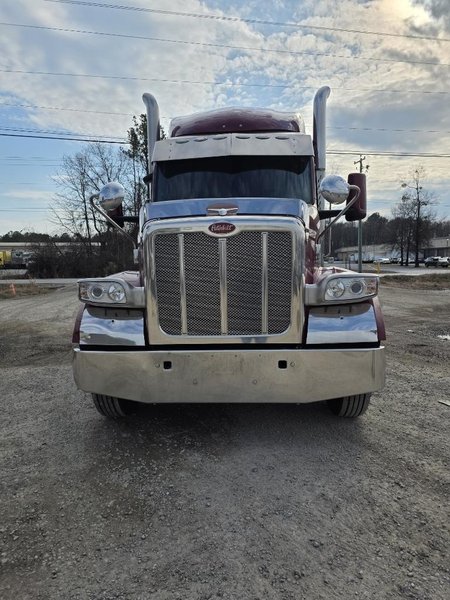 2022 Peterbilt 567 804181