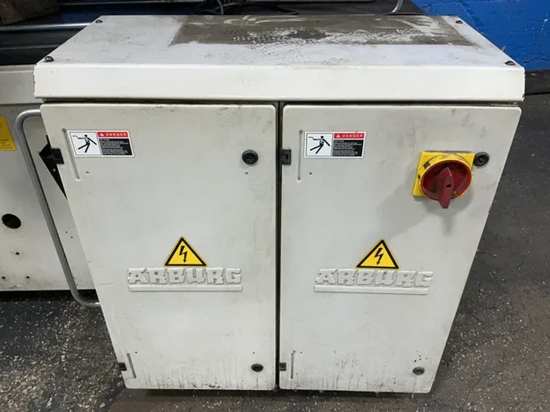 ARBURG 16 KW ALLROUNDER HYDRAULIC INJECTION MOLDER  -  221 KS 350-100