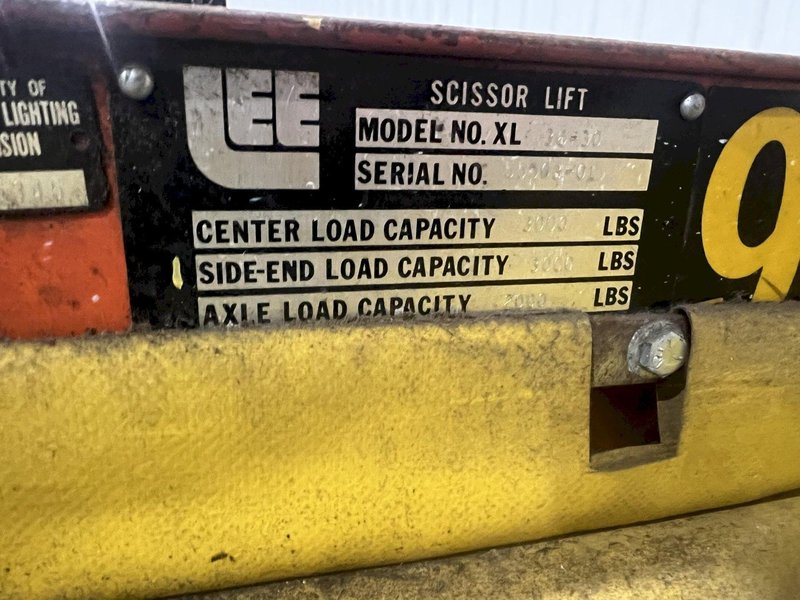 3,000 LB X 24&quot; X 48&quot; PRESTO MODEL XL36-30 HYDRAULIC POWER SCISSOR LIFT TABLE 110V: STOCK #20212