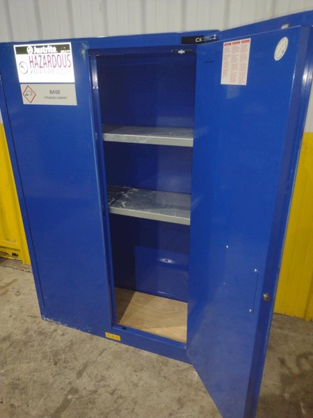2 DOOR JUSTRITE HAZARDOUS MATERIALS STORAGE CABINET, 43” X 18” X 65” HIGH: YOBRO #24503