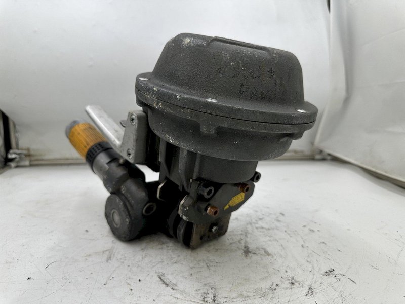 3/4" FROMM MODEL #A482 PNEUMATIC STRAPPING TOOL WITH TENSIONER: YOBRO #26177