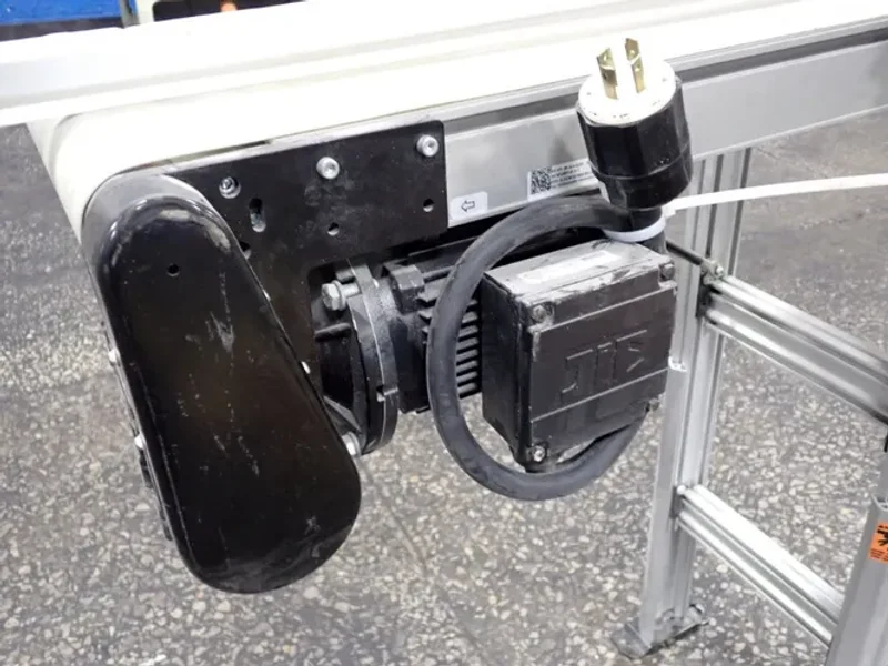 DORNER 14" X 192" POWER BELT CONVEYOR  -  2LEDM14-160020A404002