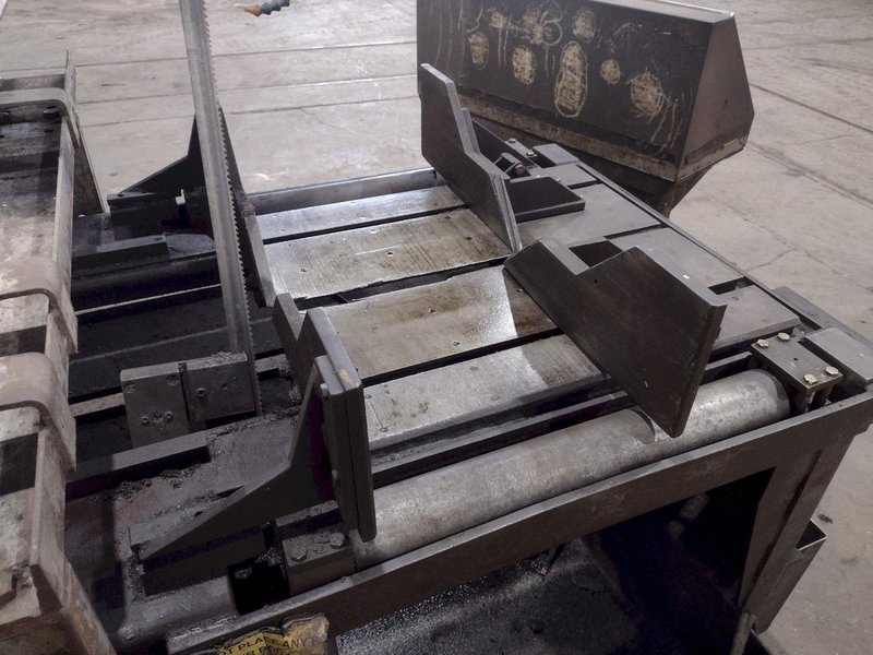 18" X 24" HEM MODEL #VT120HM POWER MITER/TILT VERTICAL BAND SAW: STOCK #19132