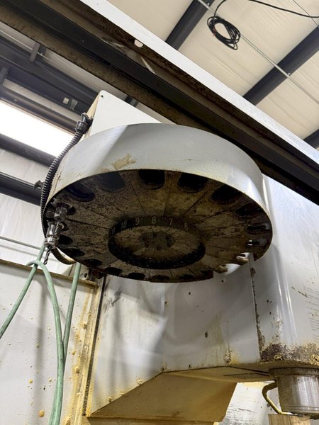 HAAS VF-10 VERTICAL MACHINING CENTER. STOCK # 0325526