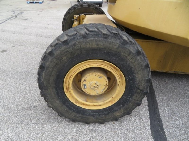 125' GROVE MODEL AMZ-131XT DIESEL POWERED OFF-ROAD MANLIFT: YOBRO #25206