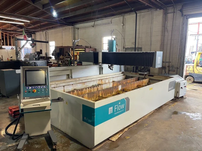2020 FLOW MACH 200 4020 PIVOT PLUS | Waterjet Cutters