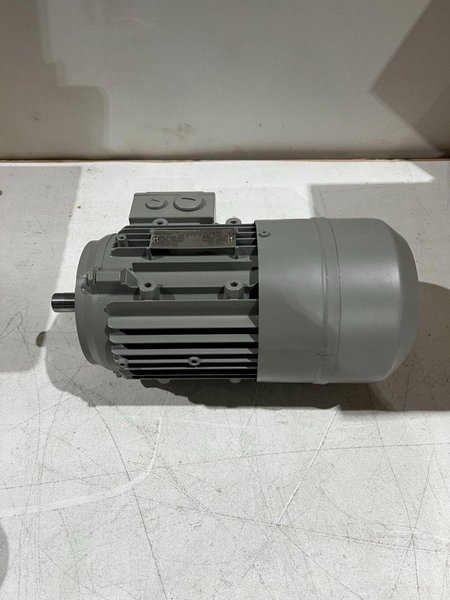 SIEMENS 1LA70834AA12-Z MOTORS 440/480V 3 HP 1695 RPM USED