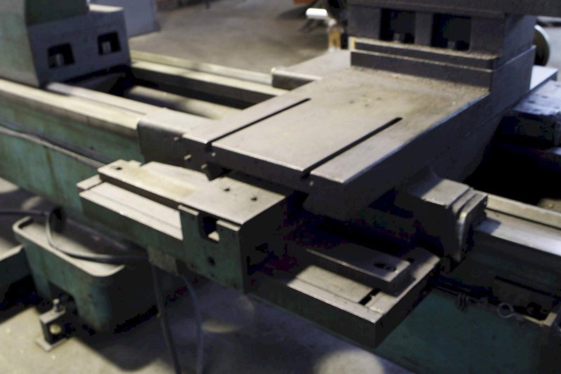 40" X 132" SUMMIT GAP BED ENGINE LATHE: STOCK #69570