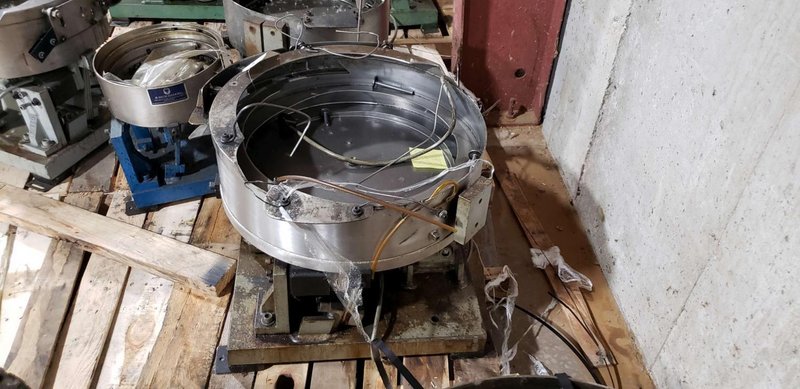 21″ CW Feeder Bowl