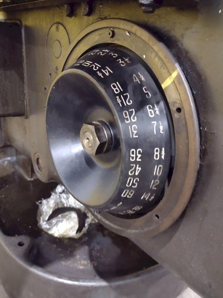 CINCINNATI NO. 4 VERTICAL MILLING MACHINE: YOBRO #24460