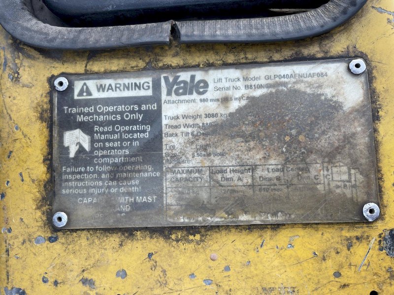 4,000 LBS YALE PROPANE FORKLIFT: STOCK #75781