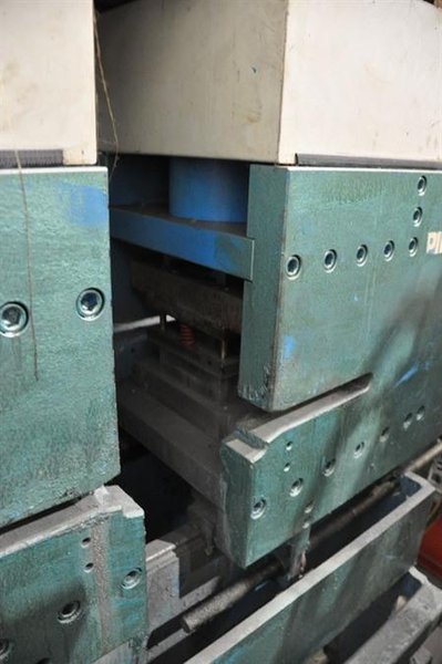 Arisa perforation line CNC - 40 ton - 600 mm