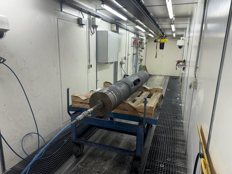 10,000 PSI x 40' RESATO CONTAINERIZED HIGH PRESSURE TEST BAY W/ 3 TON YALE HOIST SYSTEM, NEW 2015: YOBRO #25867