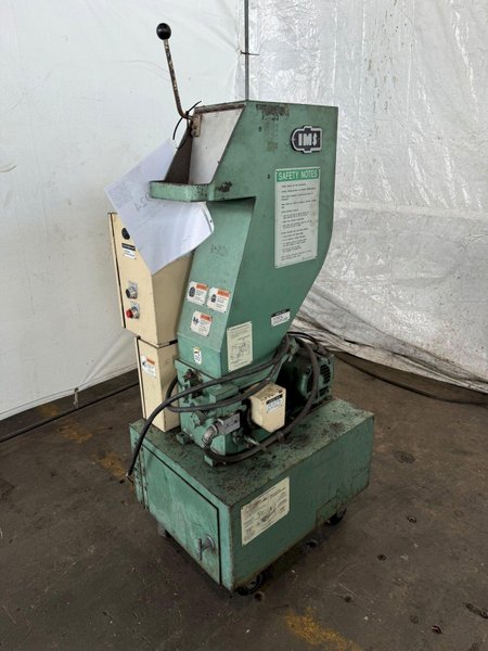 7&quot; X 9&quot; IMS FURNAS LP-49--5C GRANULATOR. STOCK # 0685924
